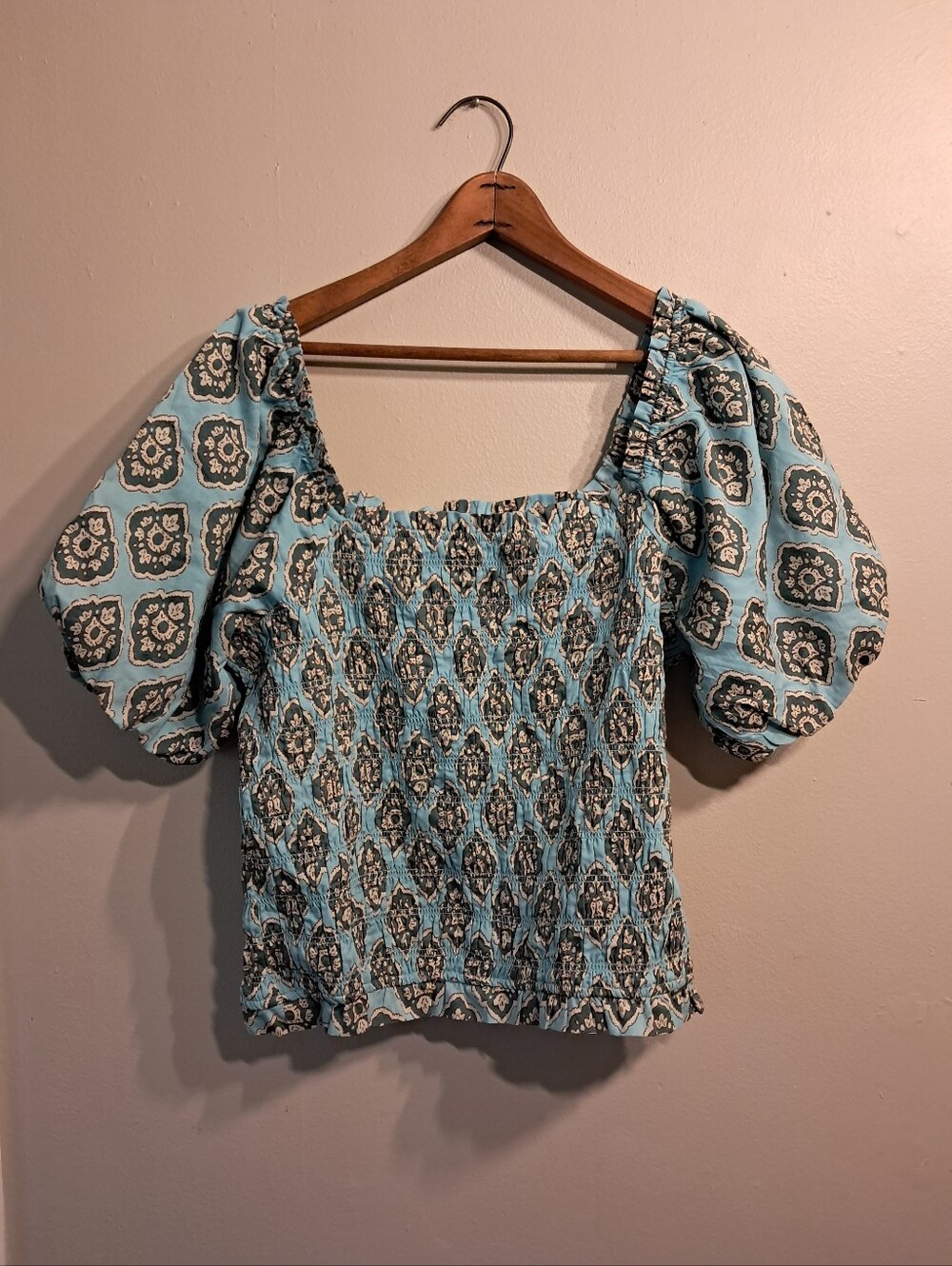 Women's Light Blue Puff Sleeve Smocked Block Print Top